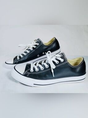 Converse Chuck Taylor All Star -Leather-Black White Sneakers Shoes-Womens 7.5